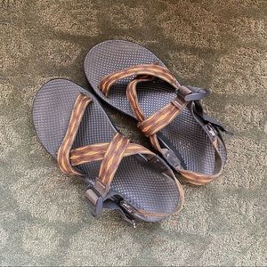 Chacos Size 9